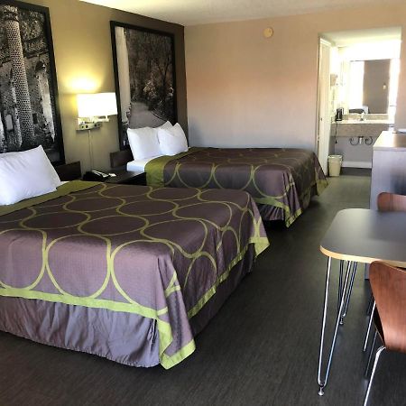 Super 8 By Wyndham Orangeburg Near I-26 Hotel Exterior foto